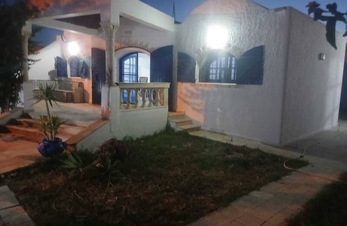 Menzel Temime Villa | Marvelous villa with AC in Manzil Tamim