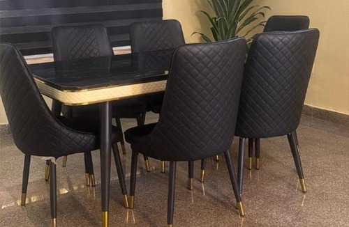 Ikeja Apartment | Max Heron, Gorgeous 2 Bedroom