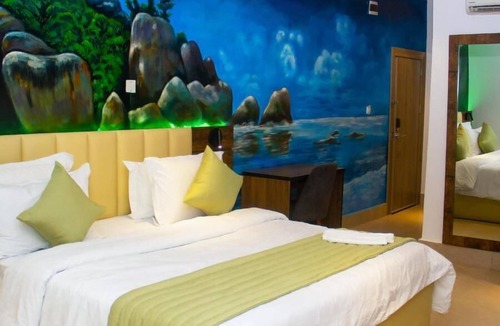 Uyo Hotel | merzino palace