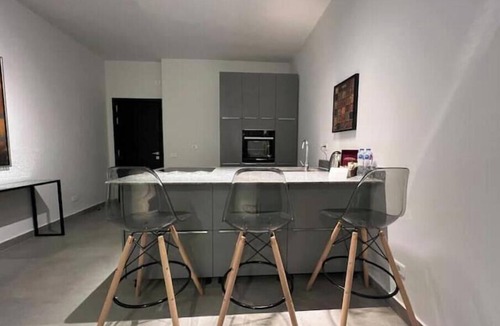 New Cairo Apartment | Modern 1BR Apartment in New Cairo near AUC A207
