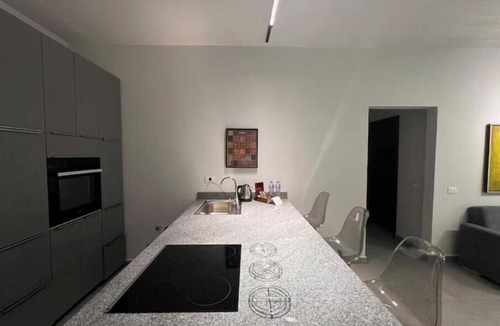 New Cairo Apartment | Modern 1BR Apartment in New Cairo near AUC A207