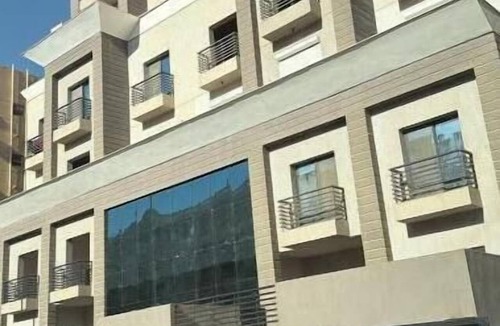 New Cairo Apartment | Modern 1BR Apartment in New Cairo near AUC A207