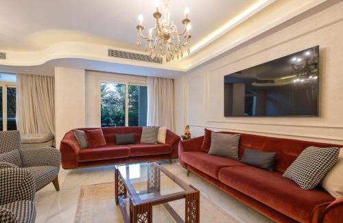 Cairo Apartment | Modern 2BR Apartment with Private Garden Patio, Stone Residence New Cairo