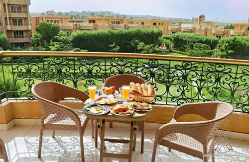 Kirdasah Apartment | Modern 4 Rooms Stay - Close to Grand Egyptian Museum & Pyramids