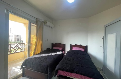 Cairo Apartment | Modern charming 2-bedroom apartment with AC, WiFi in Rehab city -new cairo