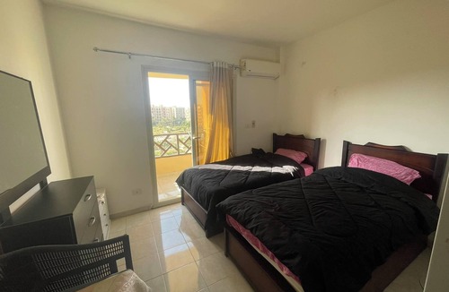 Cairo Apartment | Modern charming 2-bedroom apartment with AC, WiFi in Rehab city -new cairo