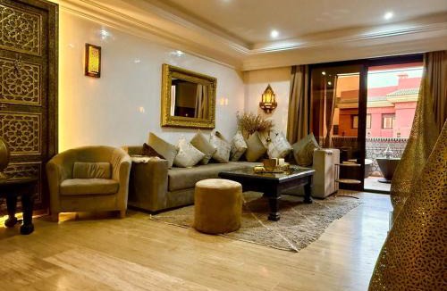 Semlalia Apartment | Moroccan style Soltana pool & central internet