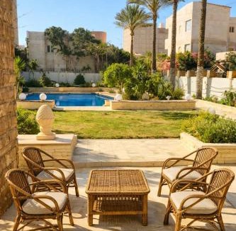 Al-'Amriyah Villa | NEW! The Diplomat - High Class - Family Villa - Private Pool - Bubble bath -new AC- Up to 10 guests - 4 Min Walk to Beach