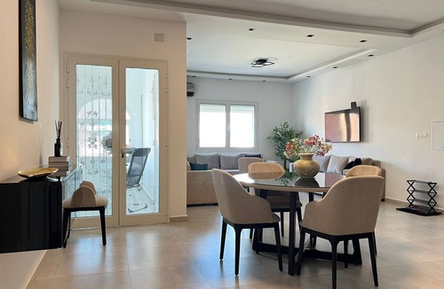 Hergla Apartment | New York meets Hergla! Fantastic modern vacation apartment near the beach