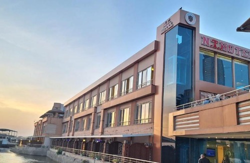 Shubra al Khaymah Hotel | Nile Trans Hotel