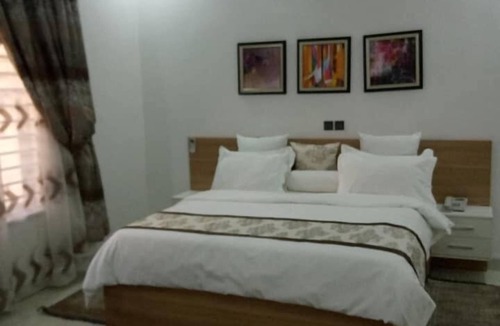 Jos Hotel | Novel Suites And Resort