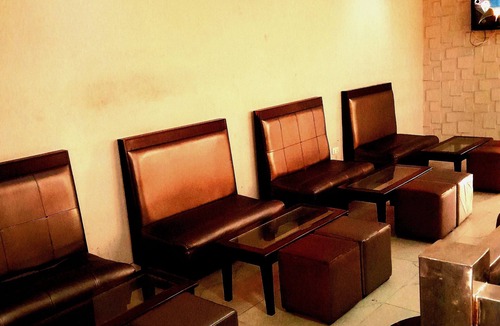 Somolu Hotel | Oakspring Hotel & Luxury Suites