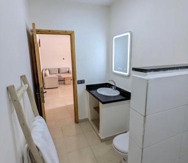 Lahebichate Villa | Oasis Villa