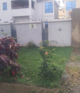 Gwarinpa Estate Apartment | Omeroi Guest House