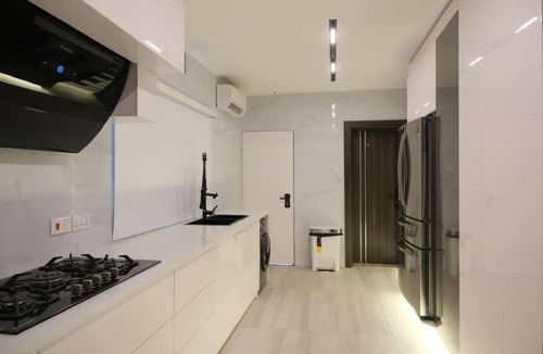 Lekki Phase 1 Apartment | ONA APARTMENT. Elegance in warm embrace with luxury, your comfort our pleasure