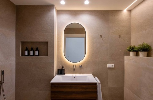 Pobles del Sud Apartment | One Tower Loft 07