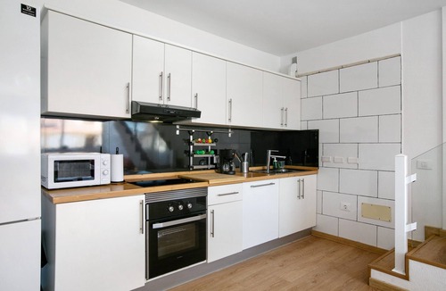Puerto de Guimar Apartment | Oramas Beach House – Pool & Terrace, Private Terrace, Wi-Fi, Steps from the Beach