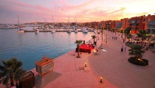 Sheraton Road -Sakkala Apartment | Outstanding Apartment with Marina Hurghada view