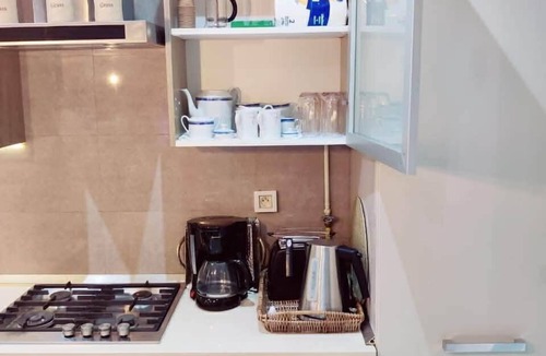 El Bassatine Apartment | Peaceful 1-bedroom apartment with AC in charming La Marsa