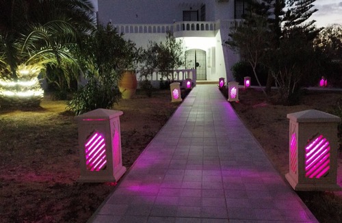 Sedghiane Villa | Peaceful villa with pool