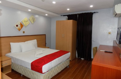 Ofin Hotel | Pelican Hotel Lekki
