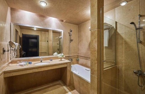 Dahab Hotel | Perfect Couple Getaway near Dahab Beach with Lagoon Style Pool and Hot Tub