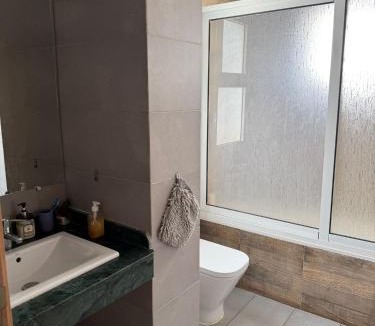 Marina Apartment | PERLA SAÏDIA APPART XXL Clima IPTV Piscine Parking Jardin