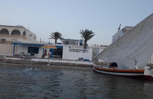 Sidi Fredj House | Pieds Dans L'eau a Kerkennah