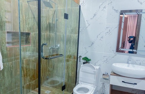 Ofin Apartment | Plistbooking Corporate Luxurious 5 Bedroom Short-Let Apartment in Lekki