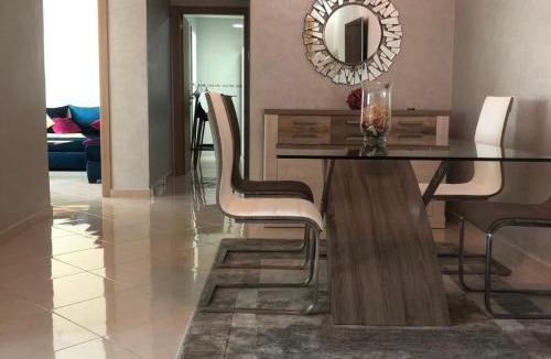 Achakkar Apartment | Pool side apartment walking distance to the beach