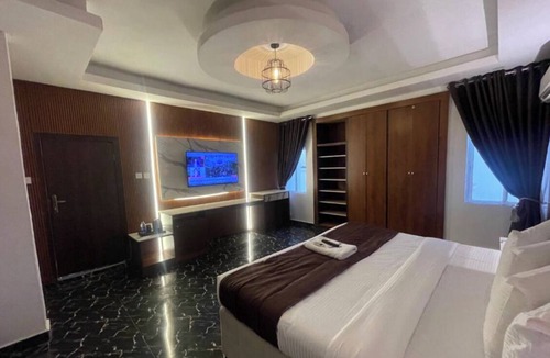 Ikeja Hotel | Presken Hotel Signature