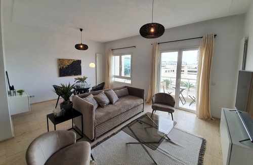 Les Berges Du Lac II Apartment | Prestige Luxurious 120m2 next to UN offices Lac2