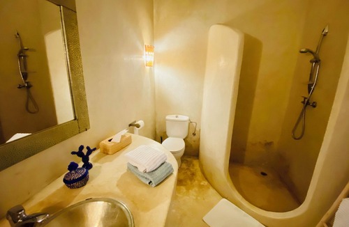 Mouassine House | Private medina riad - Swimming pool - Petanque & services