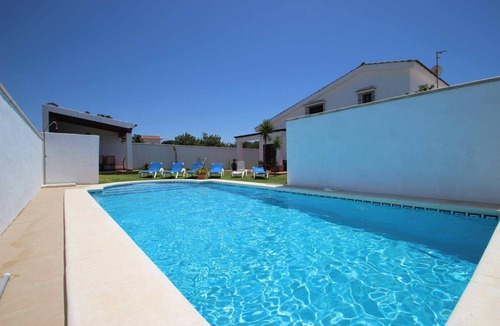Conil de la Frontera House | Private pool, beautiful landscaped garden, covered barbecue terrace, 2 bathrooms - Casa Arenas -