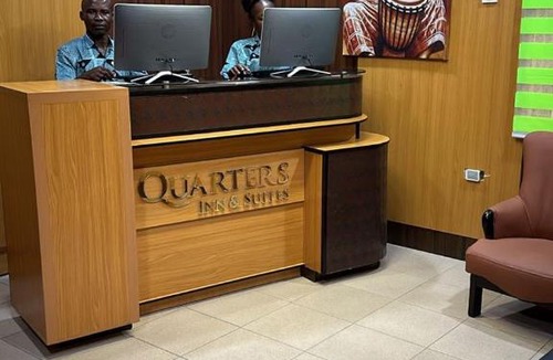 Ikeja Hotel | Quarters Inn & Suites Ikeja