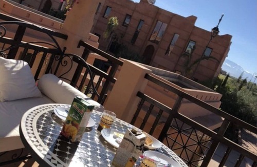 Tassoultante Apartment | Quiet apartment with pool in secure residence.
