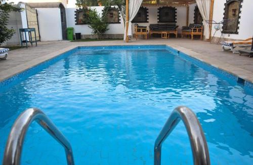 Luxor Apartment | Quiet Corner Apartment