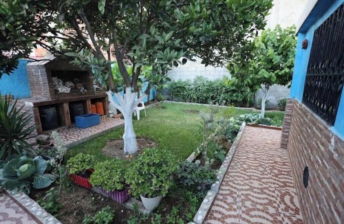 Miramar House | Quiet house with a garden and vegetable garden; beach 5 minutes away