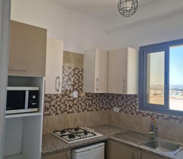 Hamma Apartment | RAS JEBEL APT route de la plage vue sur mer