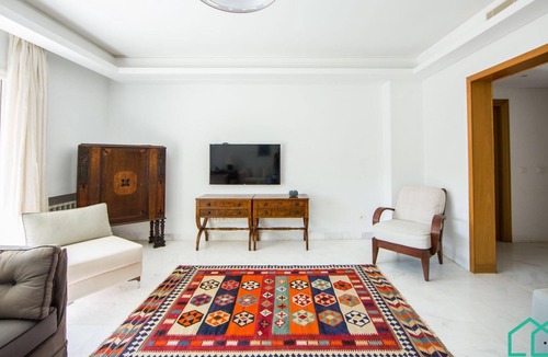 Ain Zaghouen Nord Apartment | Rd Panorama: Superbe apt avec terrasse + vue forêt