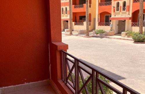 Sharm El Sheikh Apartment | Red Sea 2Bed Apartment - Sleeps 4 w Pool & Parking