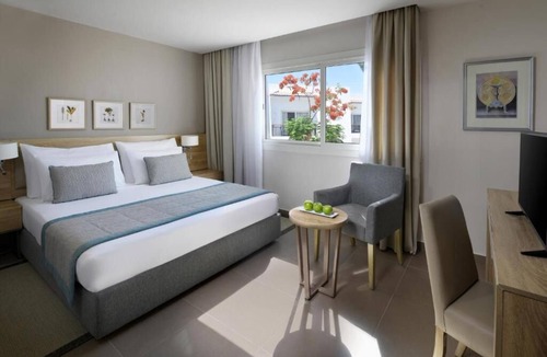 El Hadaba Hotel | Relax in Stylish Family Suite w/Scenic Cliffside Views of the Red Sea