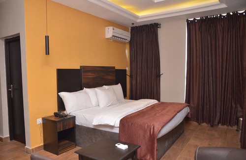 Ofin Hotel | Residency Hotel Lekki Lagos