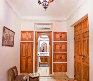 Sidi Ben Slimane El Jazouli House | Riad Arbre Bleu