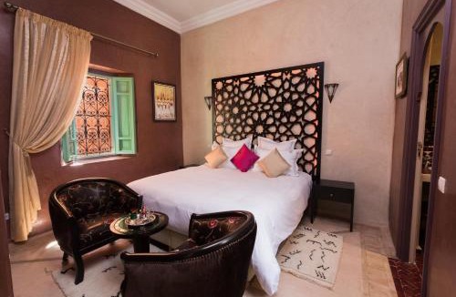 Assouel Bed & Breakfast | RIAD AZRUR
