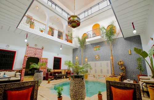 Menara Villa | Riad Dar Mima Hnina - 2 Pools, Breakfast, 10' From Jamaa el-Fna, 10' From Airport