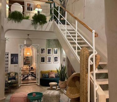 Sidi Bou Amar House | Riad Dar Vevé