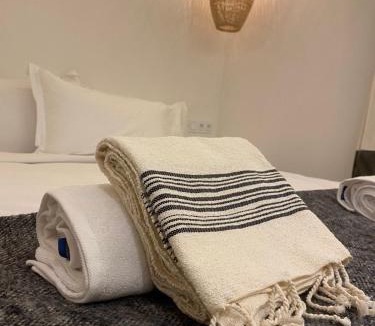 Kbour Chou House | Riad K-White