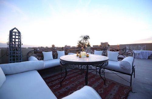 Sidi Abdallah Ghiat House | Riad Oum H&N
