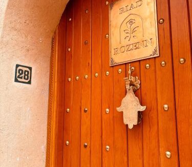 Sidi Ben Slimane El Jazouli Bed & Breakfast | Riad Rozenn